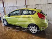 2013 Ford FIESTA фото