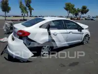 2013 Ford FIESTA фото