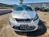 2013 Ford FIESTA фото