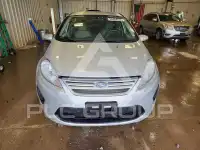 2013 Ford FIESTA фото