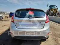 2013 Ford FIESTA фото
