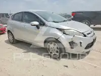 2013 Ford FIESTA фото