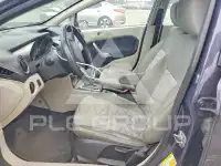 2013 Ford FIESTA фото