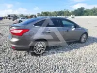 2013 Ford FOCUS фото