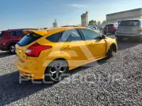 2013 Ford FOCUS фото