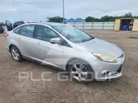 2013 Ford FOCUS фото