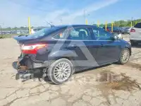 2013 Ford FOCUS фото