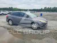 2013 Ford FOCUS фото