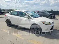 2013 Ford FOCUS фото