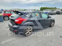 2013 Ford FOCUS фото