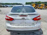 2013 Ford FOCUS photo