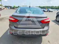 2013 Ford FOCUS photo