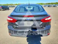 2013 Ford FOCUS photo