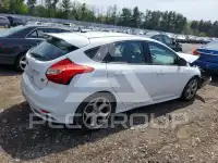 2013 Ford FOCUS photo