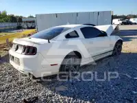 2013 Ford MUSTANG photo