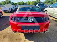 2013 Ford MUSTANG photo