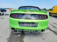 2013 Ford MUSTANG фото