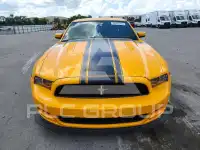 2013 Ford MUSTANG фото