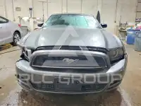 2013 Ford MUSTANG photo