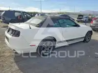 2013 Ford MUSTANG фото