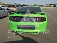 2013 Ford MUSTANG photo