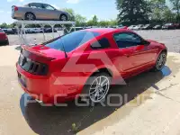 2013 Ford MUSTANG фото