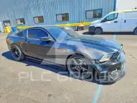2013 Ford MUSTANG photo