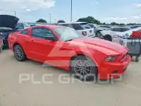 2013 Ford MUSTANG фото