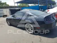 2013 Ford MUSTANG фото