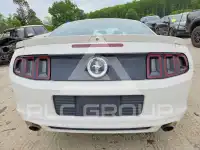 2013 Ford MUSTANG фото