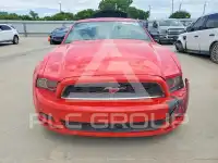 2013 Ford MUSTANG фото