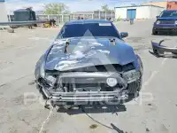 2013 Ford MUSTANG фото