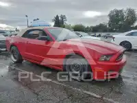2013 Ford MUSTANG фото