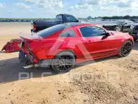 2013 Ford MUSTANG photo