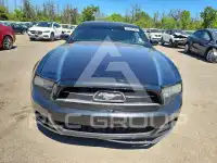 2013 Ford MUSTANG фото