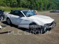 2013 Ford MUSTANG photo