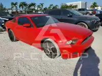 2013 Ford MUSTANG photo