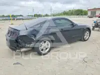 2013 Ford MUSTANG фото