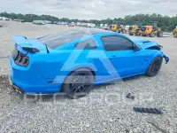 2013 Ford MUSTANG фото