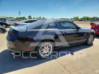 2013 Ford MUSTANG фото