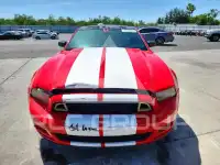 2013 Ford MUSTANG фото
