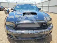2013 Ford MUSTANG фото