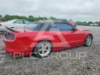 2013 Ford MUSTANG фото