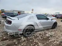 2013 Ford MUSTANG фото