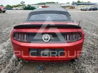 2013 Ford MUSTANG фото