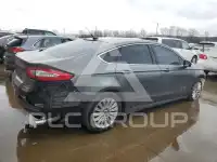 2013 Ford FUSION photo
