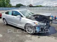 2013 Ford FUSION photo
