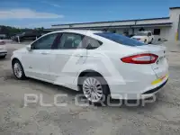 2013 Ford FUSION фото