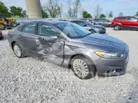 2013 Ford FUSION photo