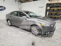 2013 Ford FUSION фото
